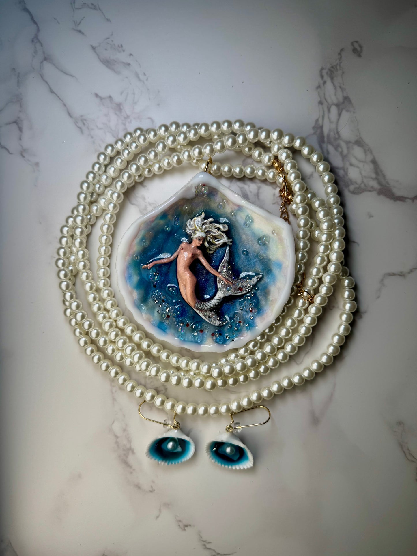Luna Mermaid Sea Shell Necklace Set – Mermaid in Shell with UV Resin