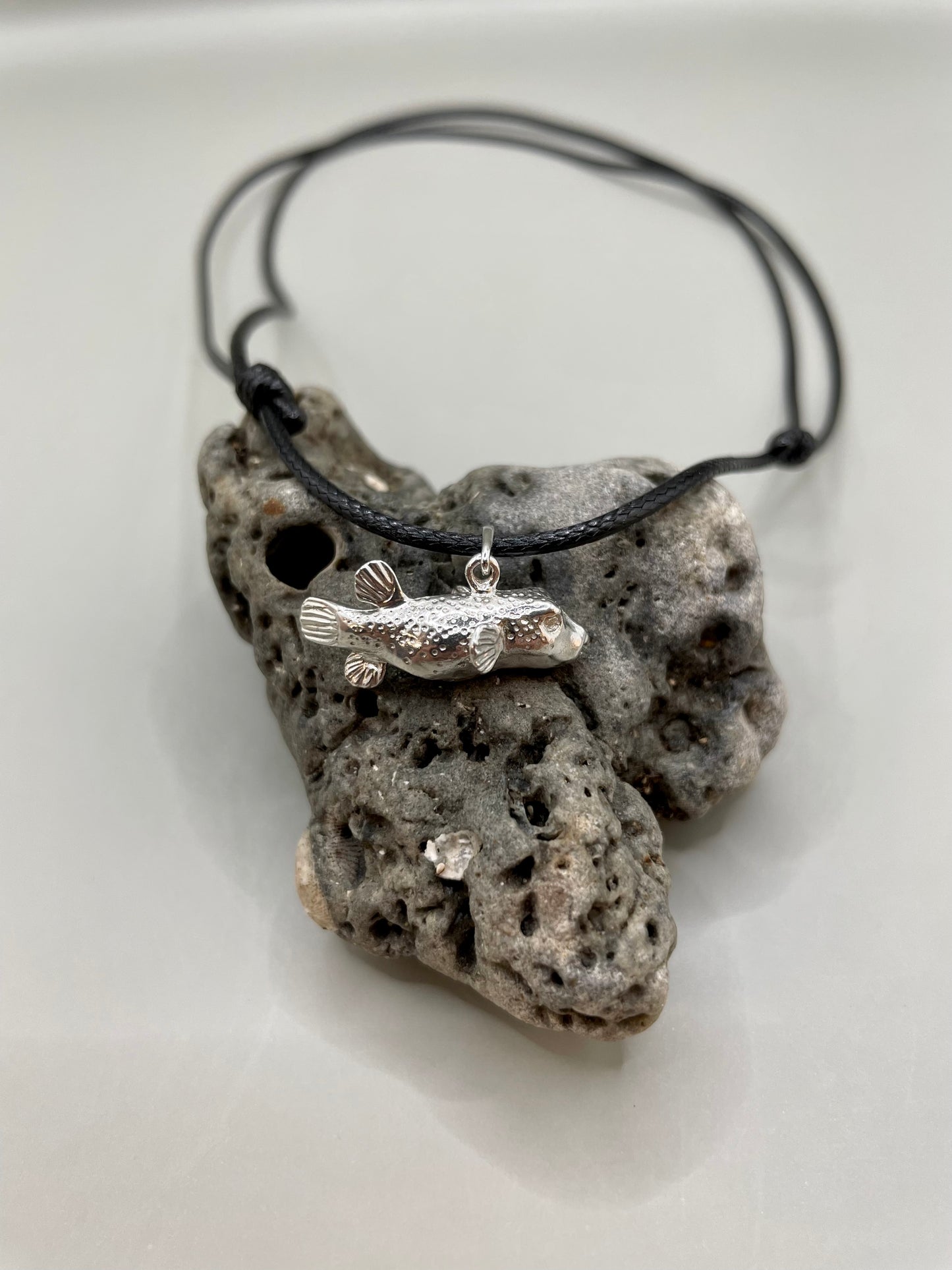 Pufferfish Necklace – Detailed 925 Sterling Silver Pendant, Perfect for Ocean Lovers and Marine Animal Life Enthusiasts, Unique Jewelry Handmade in USA