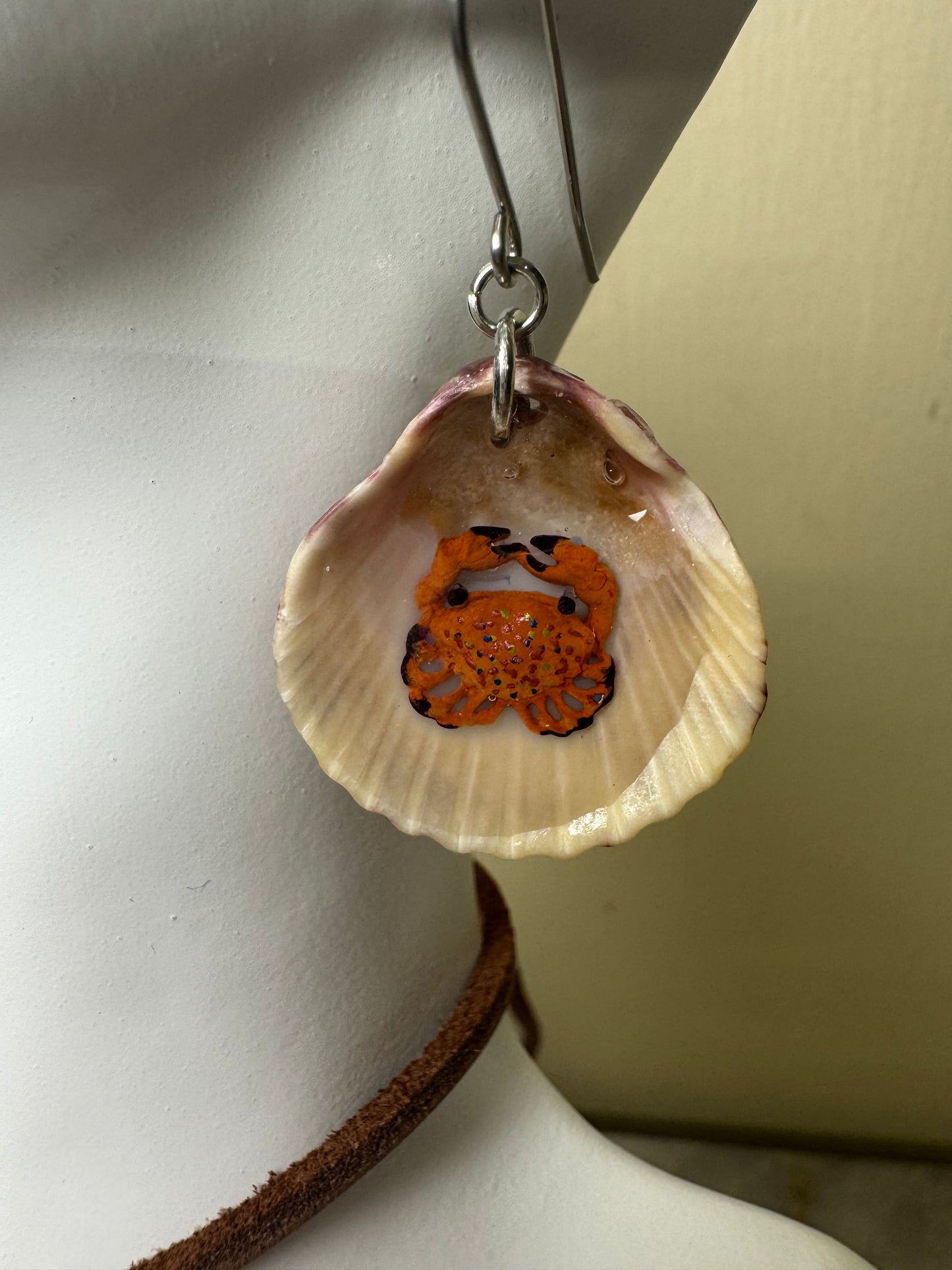 24 Tiburon‑Encased Shell Collection Shell Necklaces Sea Necklaces Epoxy Resin Necklace