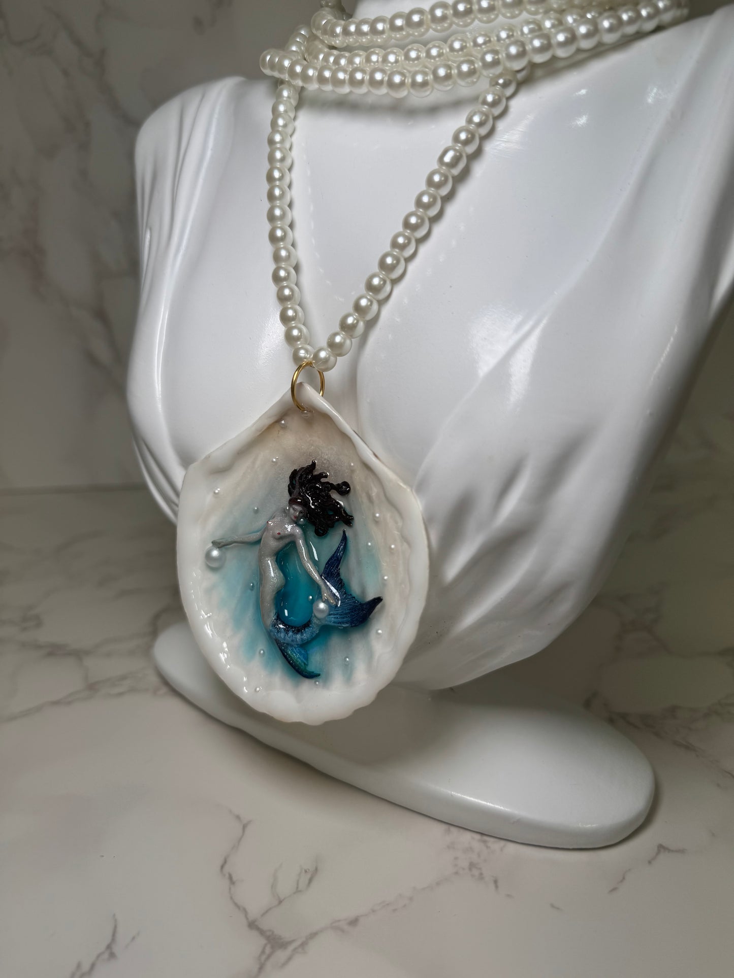 Latina Mermaid Necklace Handmade Latina Mermaid Necklace Encapsulated in Real Shell with UV Resin on Pearl Strand