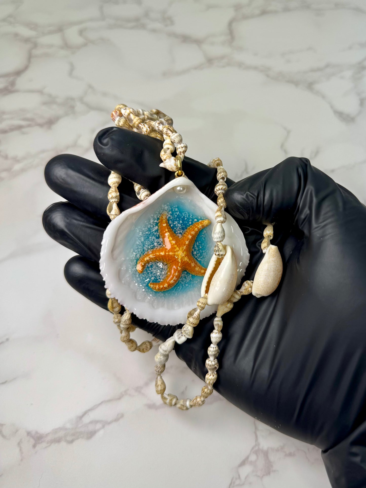 Set Beautiful Orange StarFish Necklace “Shorelight” – Orange Starfish in Shell with UV Resin Necklace