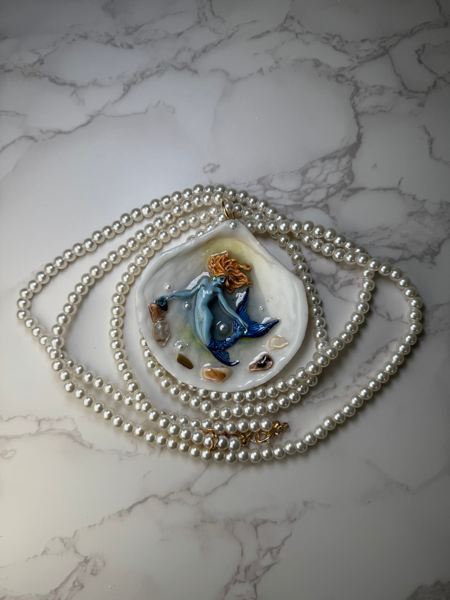 March Diamond Mermaid Sea Shell Necklace – Mermaid in Shell with UV Resin