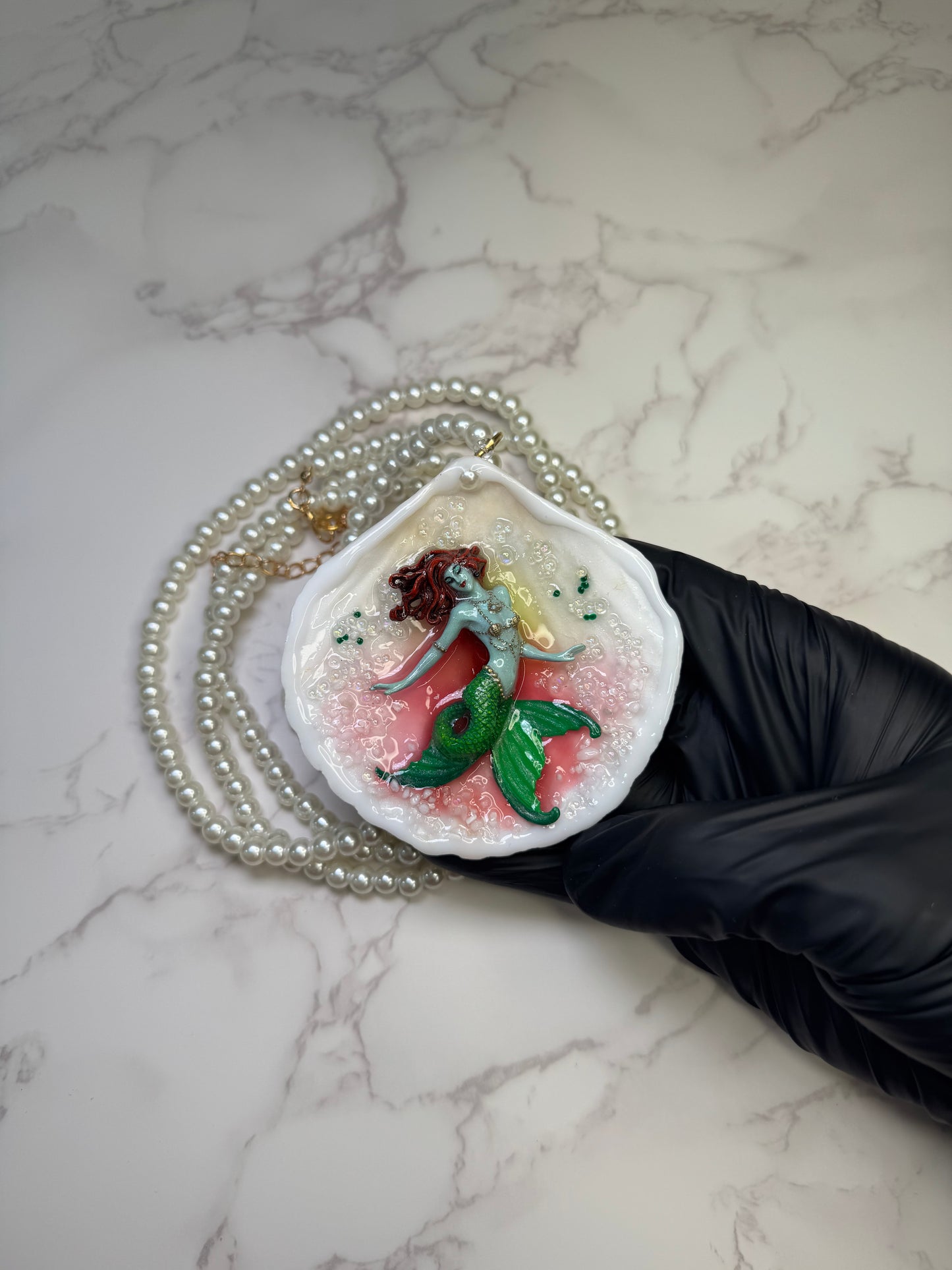 Eurya Mermaid Sea Shell Necklace – Mermaid in Shell with UV Resin