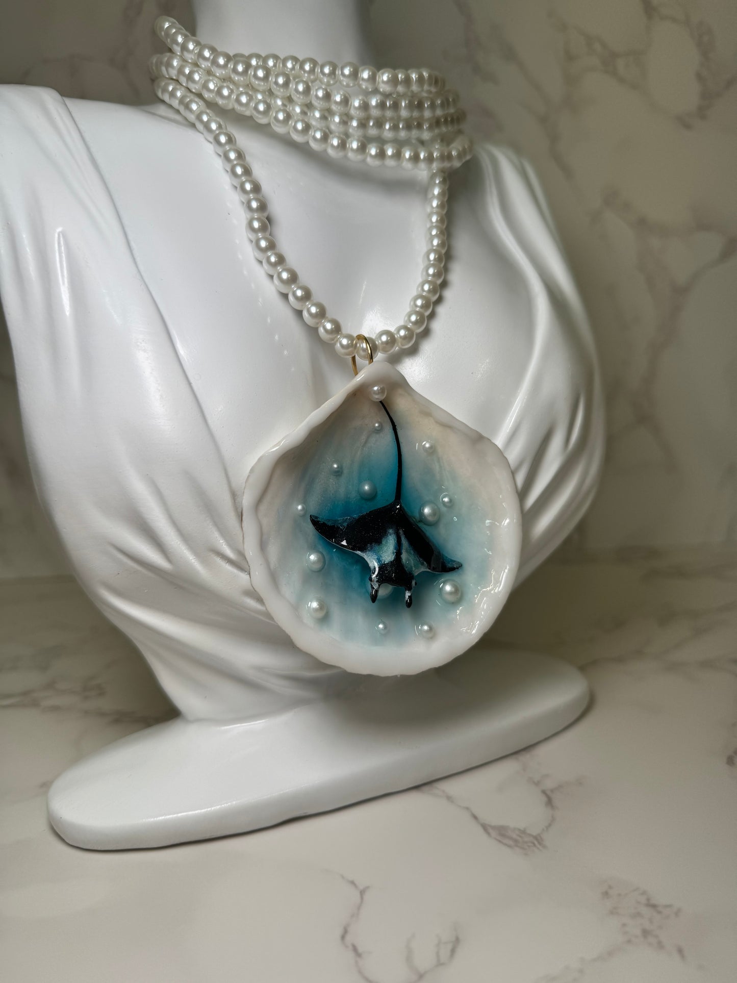 Pearl Beautiful Handmade Manta Ray Necklace Encapsulated in Real Shell with UV Resin on Pearl Strand
