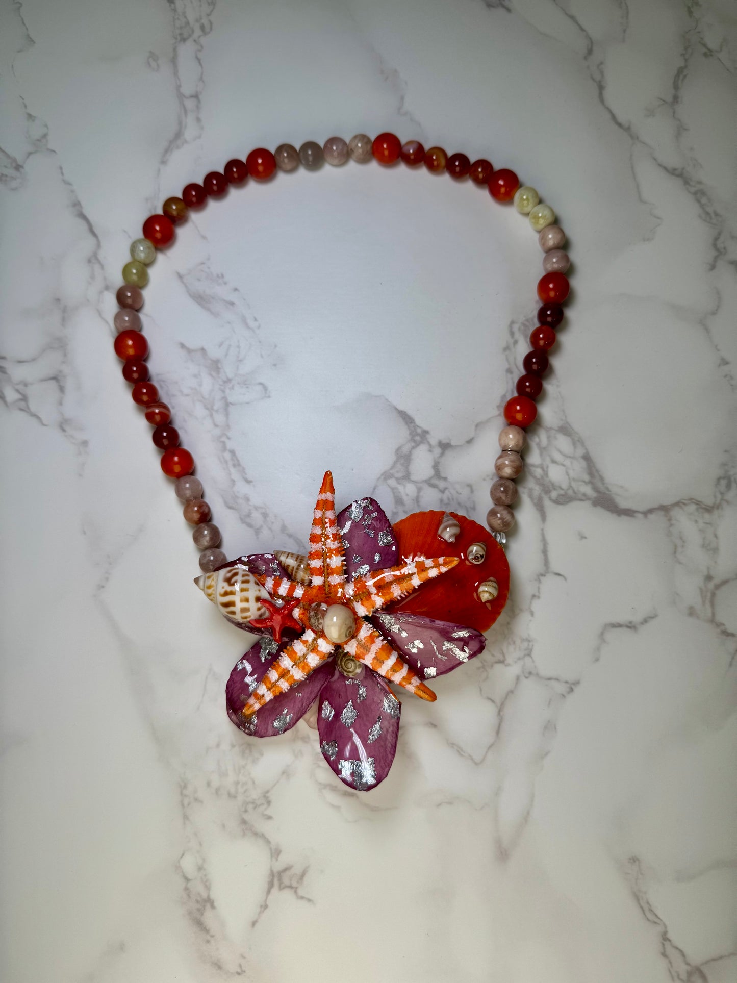 Flor De Concha Natural Starfish Ocean Pendant – Encapsulated in UV Resin with Marine Elements.