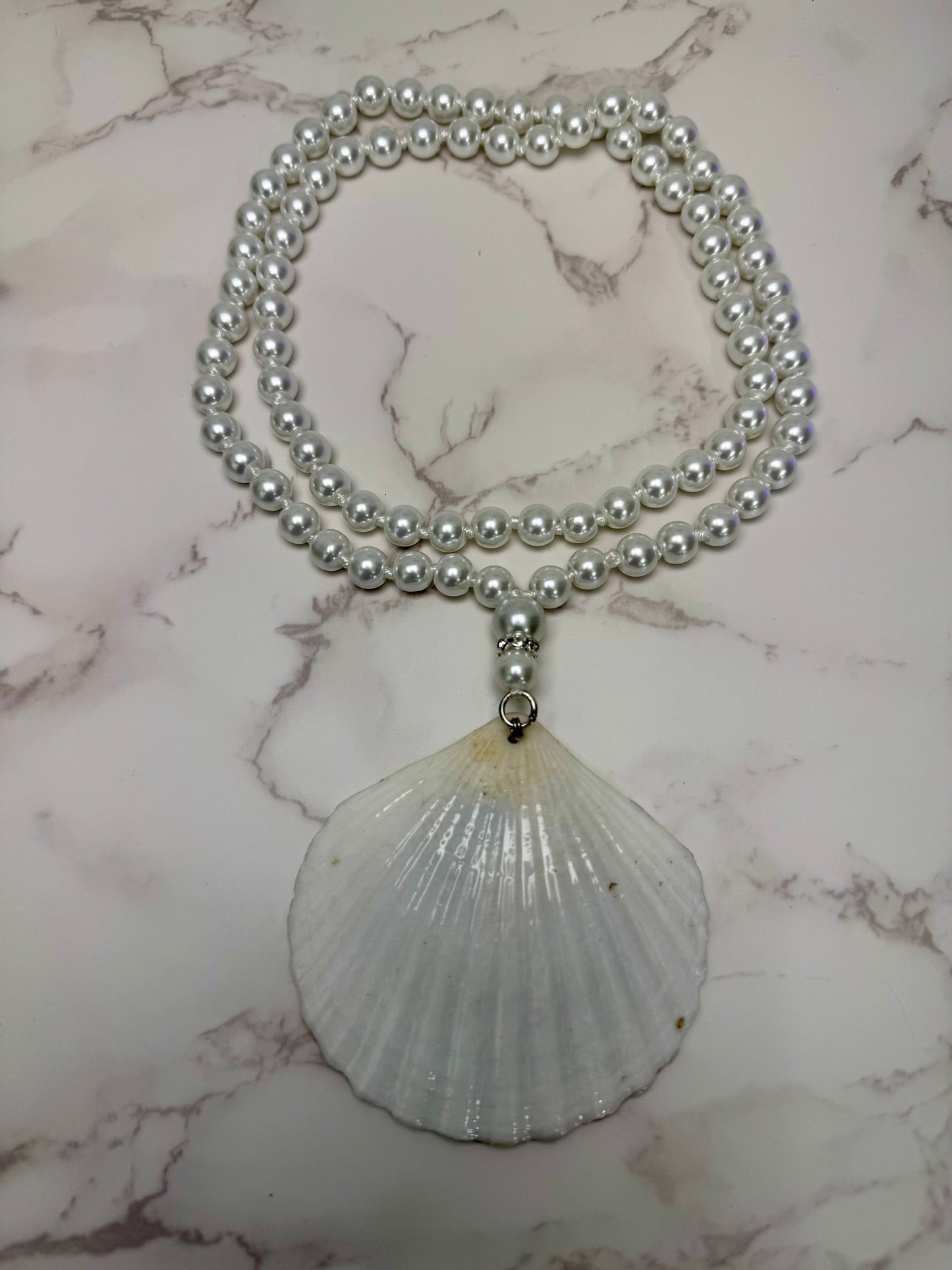 Set Beautiful Red Handmade Red Starfish Necklace with Black Tips Encapsulated in Real Shell with UV Resin
