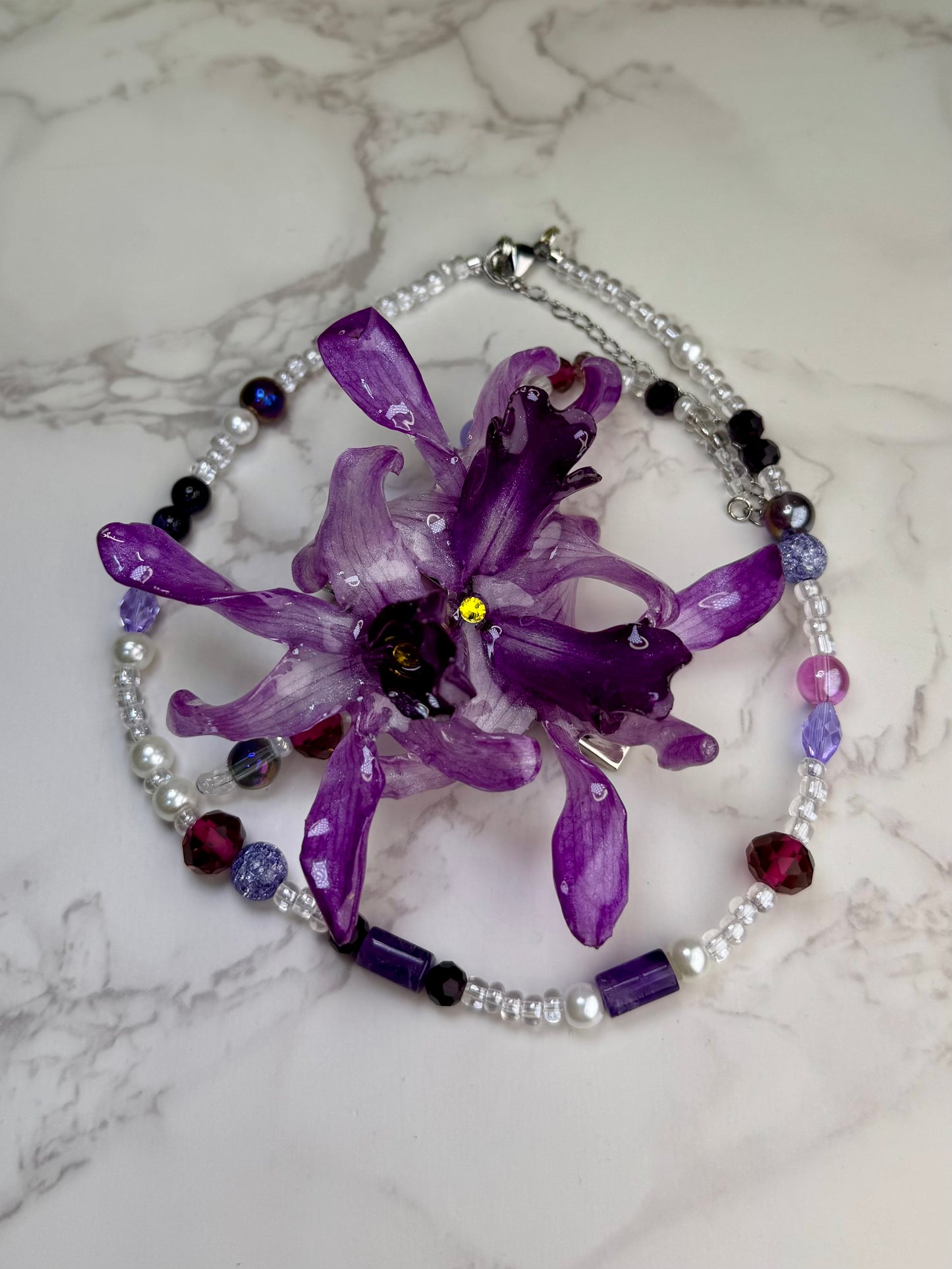 Abrazo Real Preserved Flower Necklace & Hair Clip | Handmade Botanical Jewelry | Multifunctional Floral Art