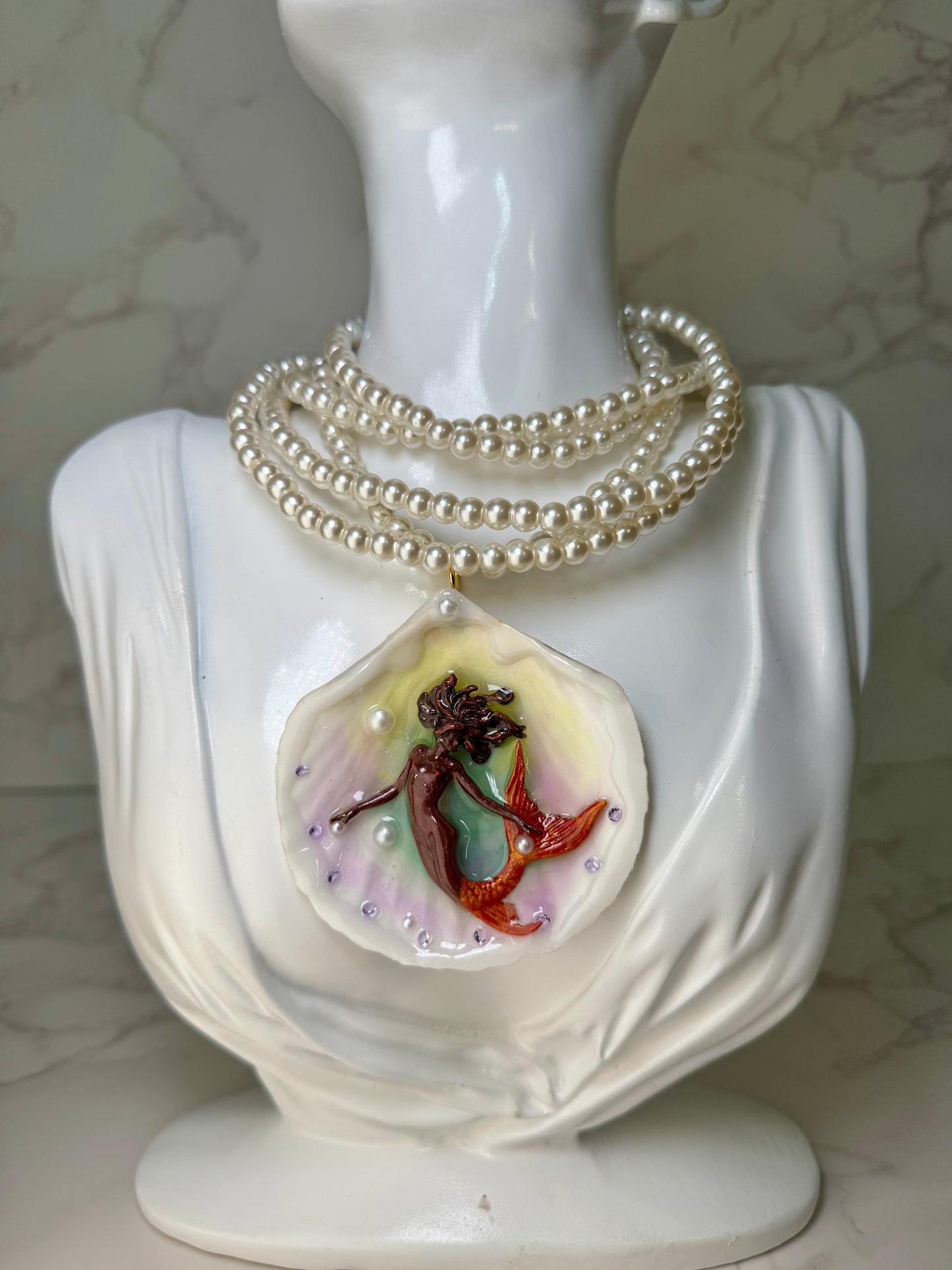 October Brownskin Mermaid Sea Shell Necklace – Mermaid in Shell with UV Resin