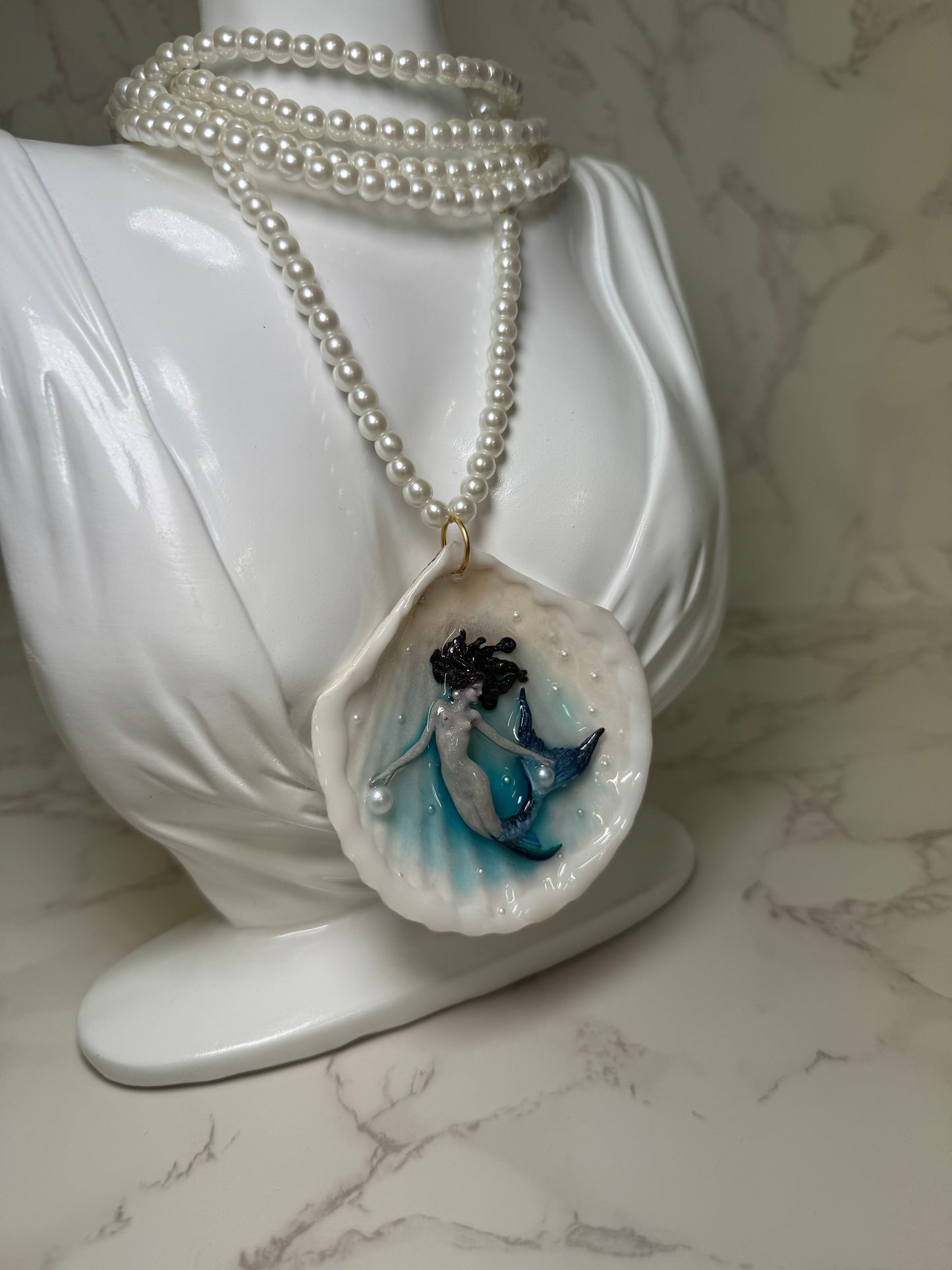 Latina Mermaid Necklace Handmade Latina Mermaid Necklace Encapsulated in Real Shell with UV Resin on Pearl Strand