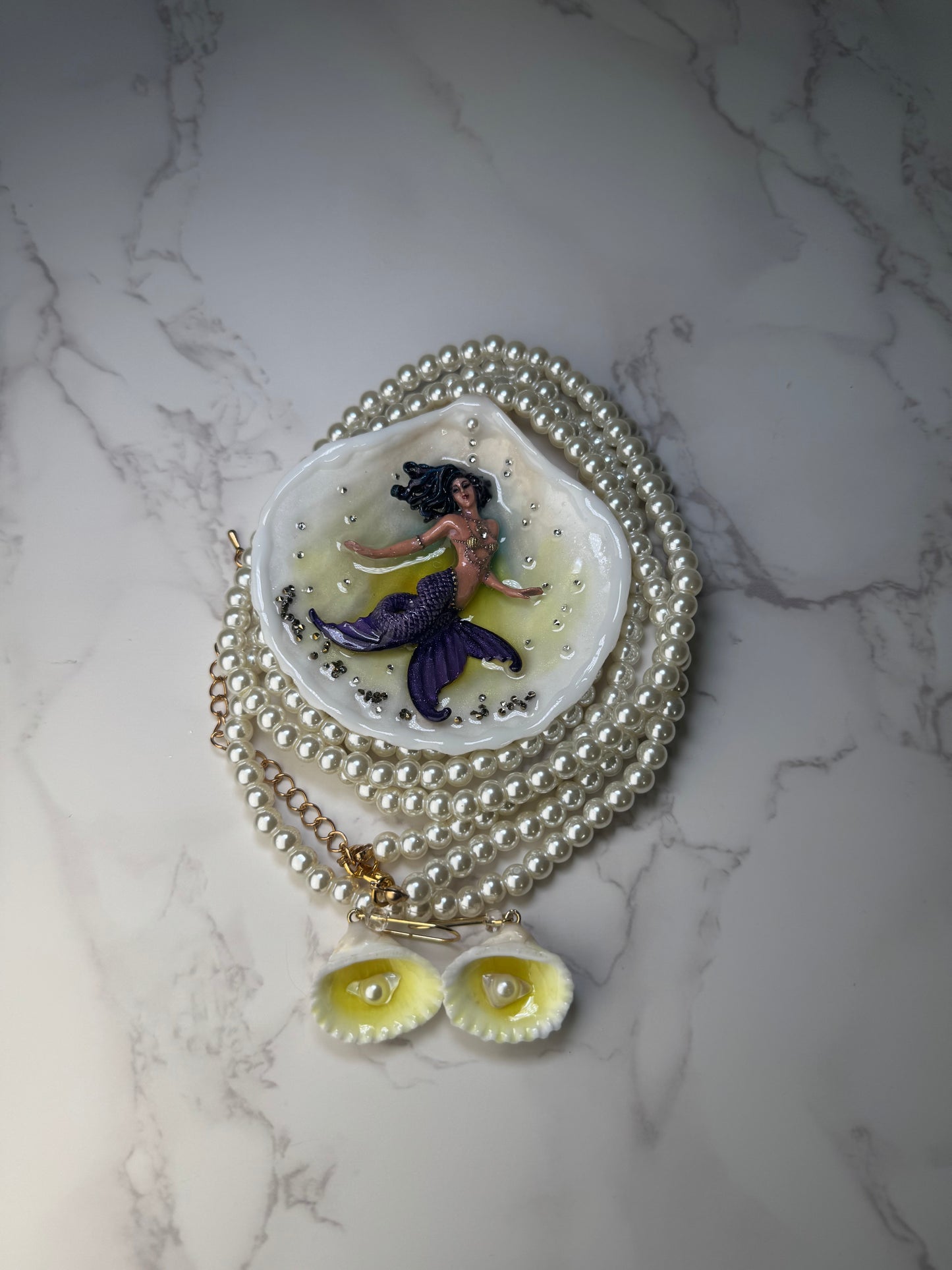 Ola Violet Tail Mermaid Sea Shell Necklace Set – Mermaid in Shell with UV Resin