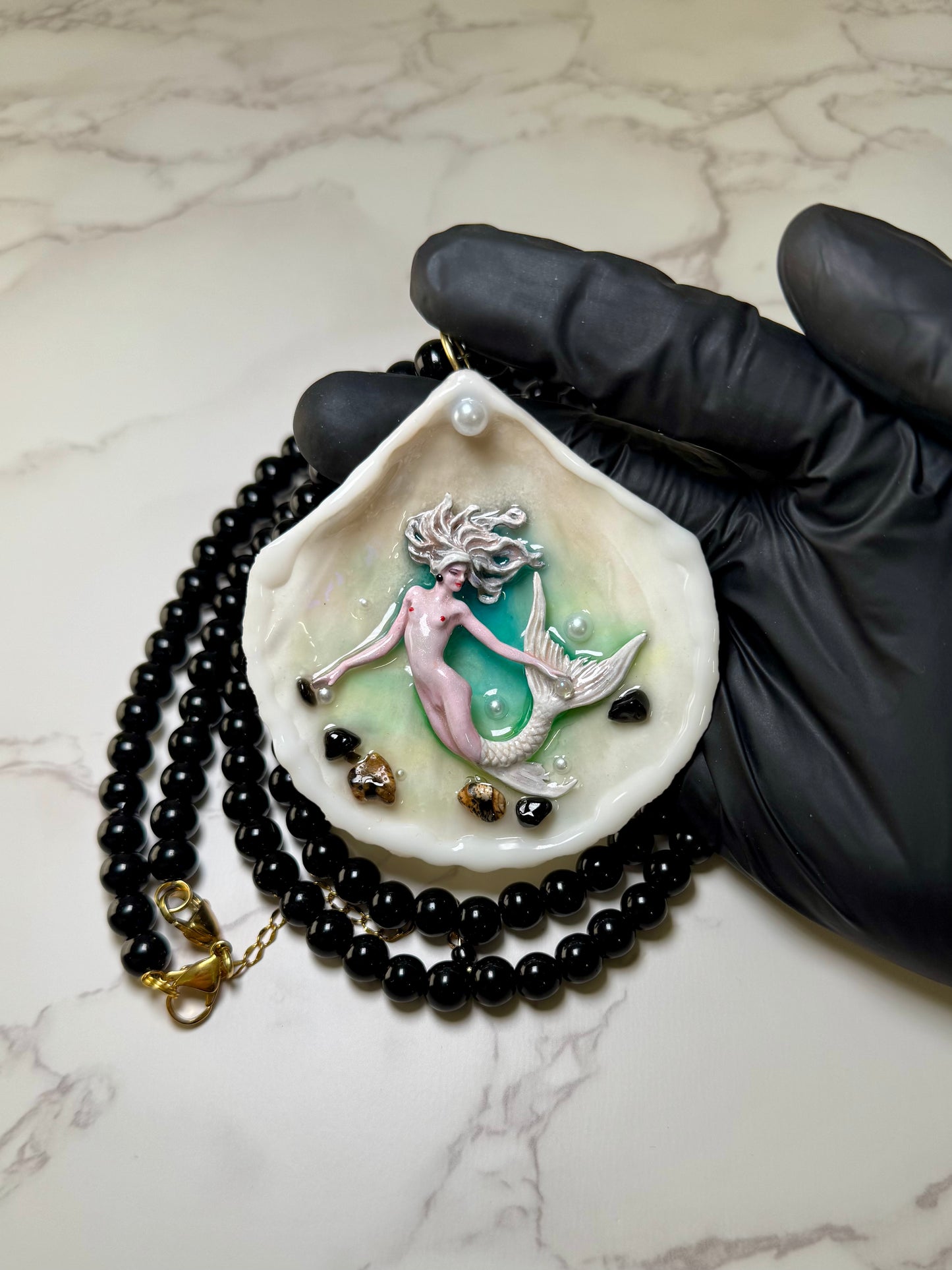 December Icy Pink Mermaid Sea Shell Necklace – Mermaid in Shell with UV Resin