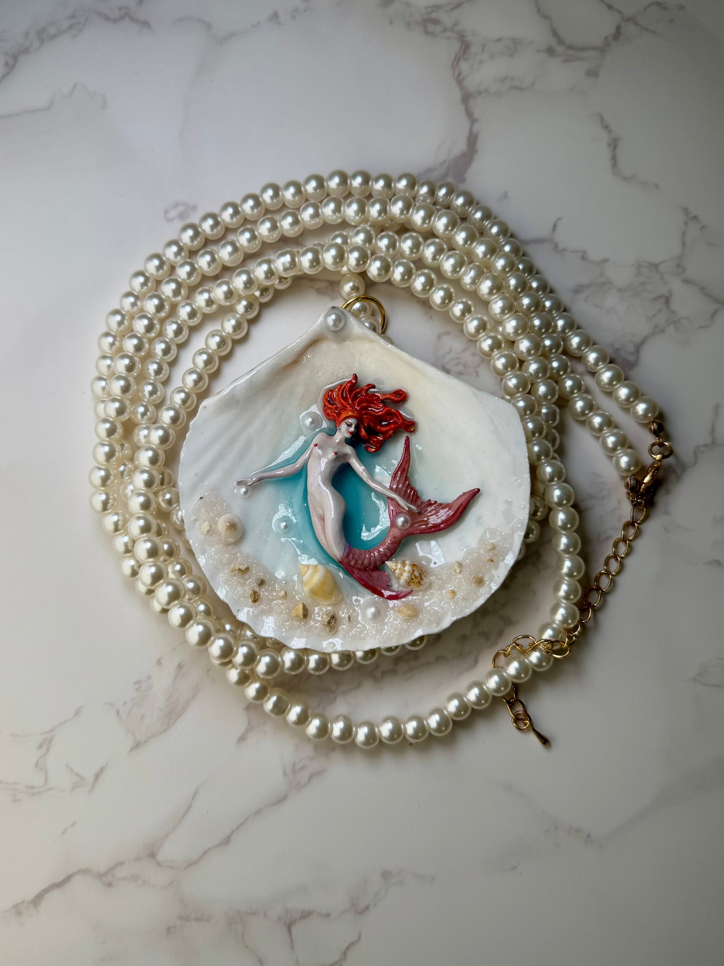 Autumn Blush Tail Mermaid Sea Shell Necklace – Mermaid in Shell with UV Resin