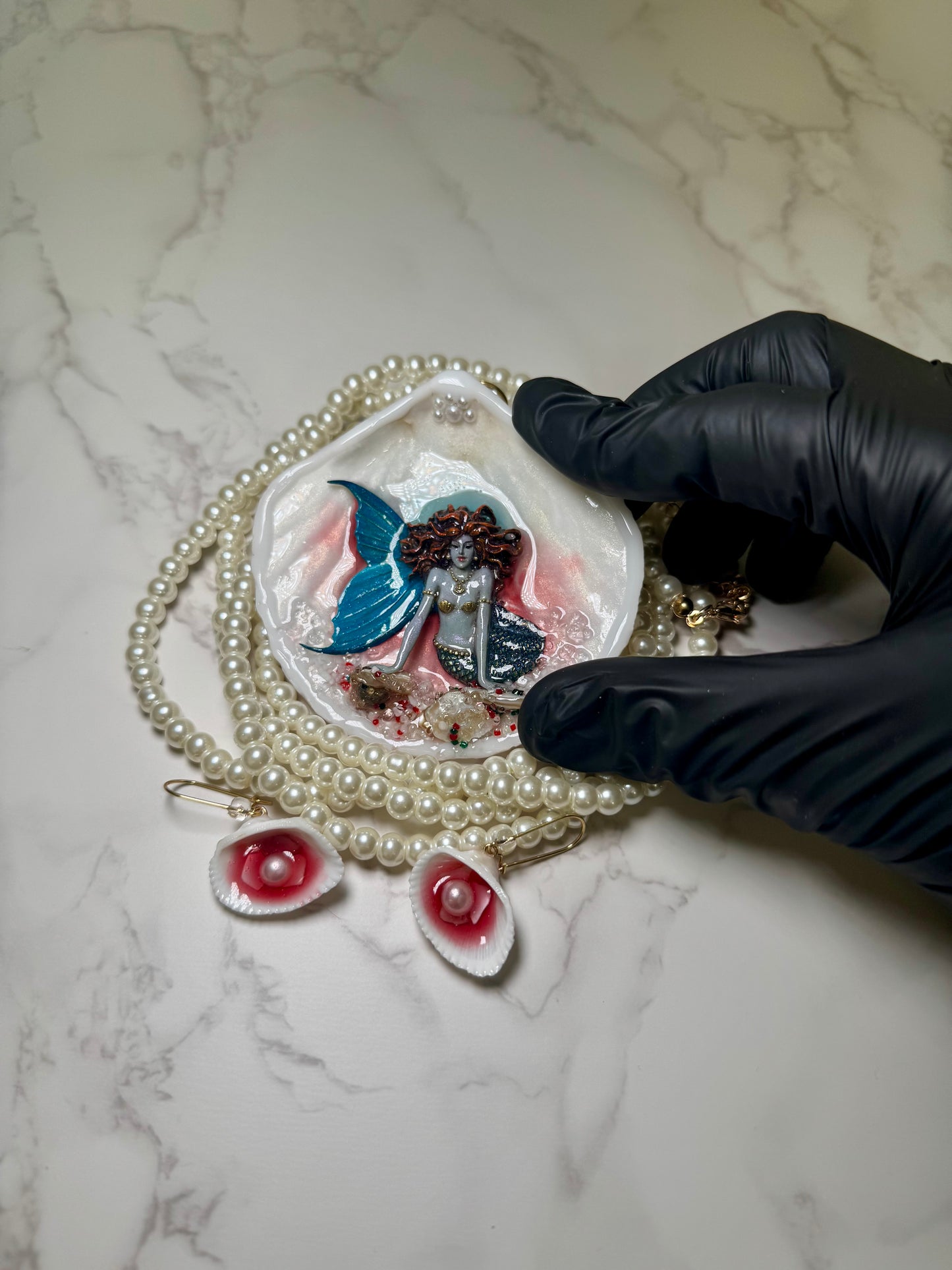 Marina Mermaid Sea Shell Necklace Set– Mermaid in Shell with UV Resin