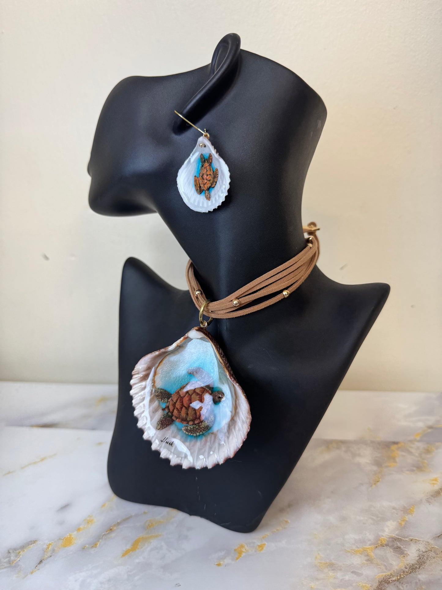 Sea Turtle Resin‑Encased Shell Collection Shell Necklaces Sea Necklaces Epoxy Resin Necklace with Earrings