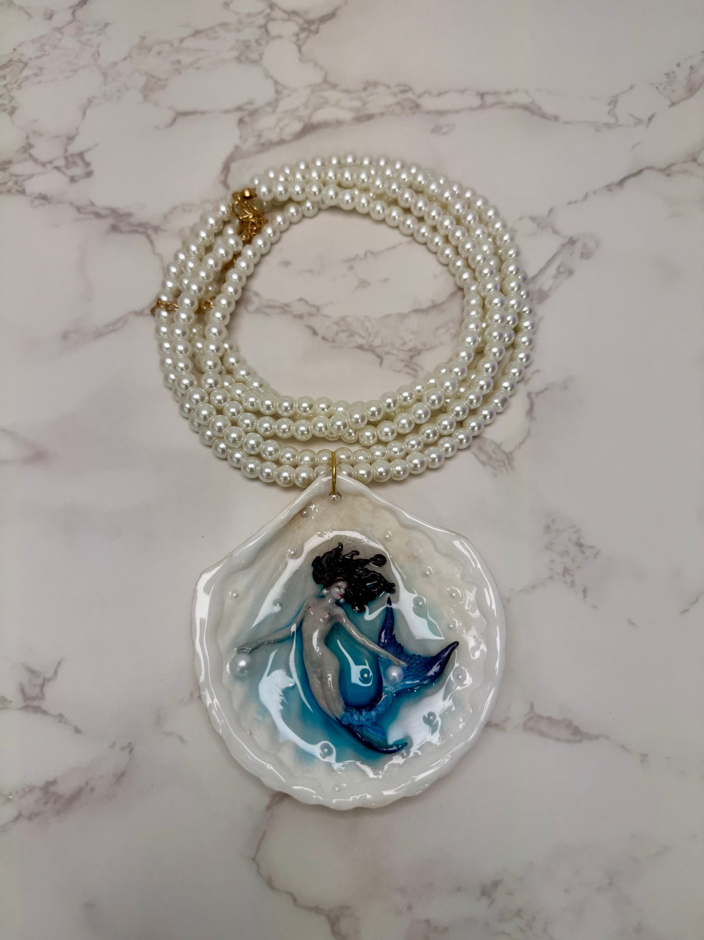 Latina Mermaid Necklace Handmade Latina Mermaid Necklace Encapsulated in Real Shell with UV Resin on Pearl Strand