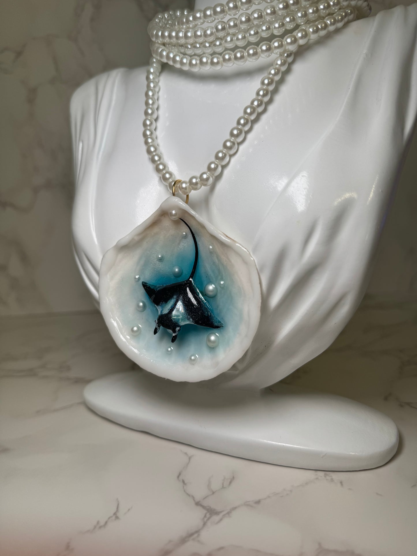 Pearl Beautiful Handmade Manta Ray Necklace Encapsulated in Real Shell with UV Resin on Pearl Strand