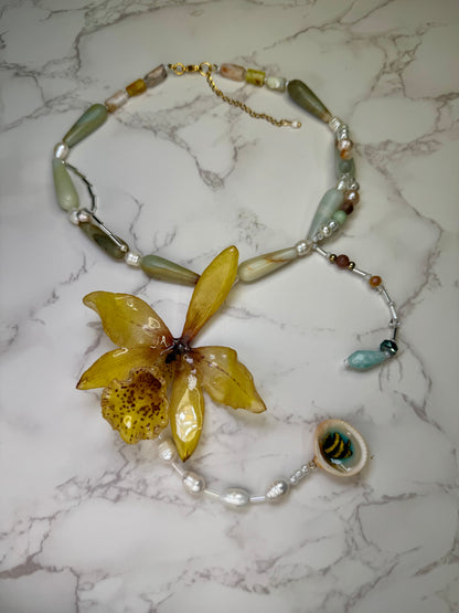 Golden Ember Orchid Natural Flower Preserved in Resin Yellow real exotic hybrid cattleya orchid with vibrant red spots with Stone-pearls Necklace combined with a mini Arrecife Fish in Natural Shell