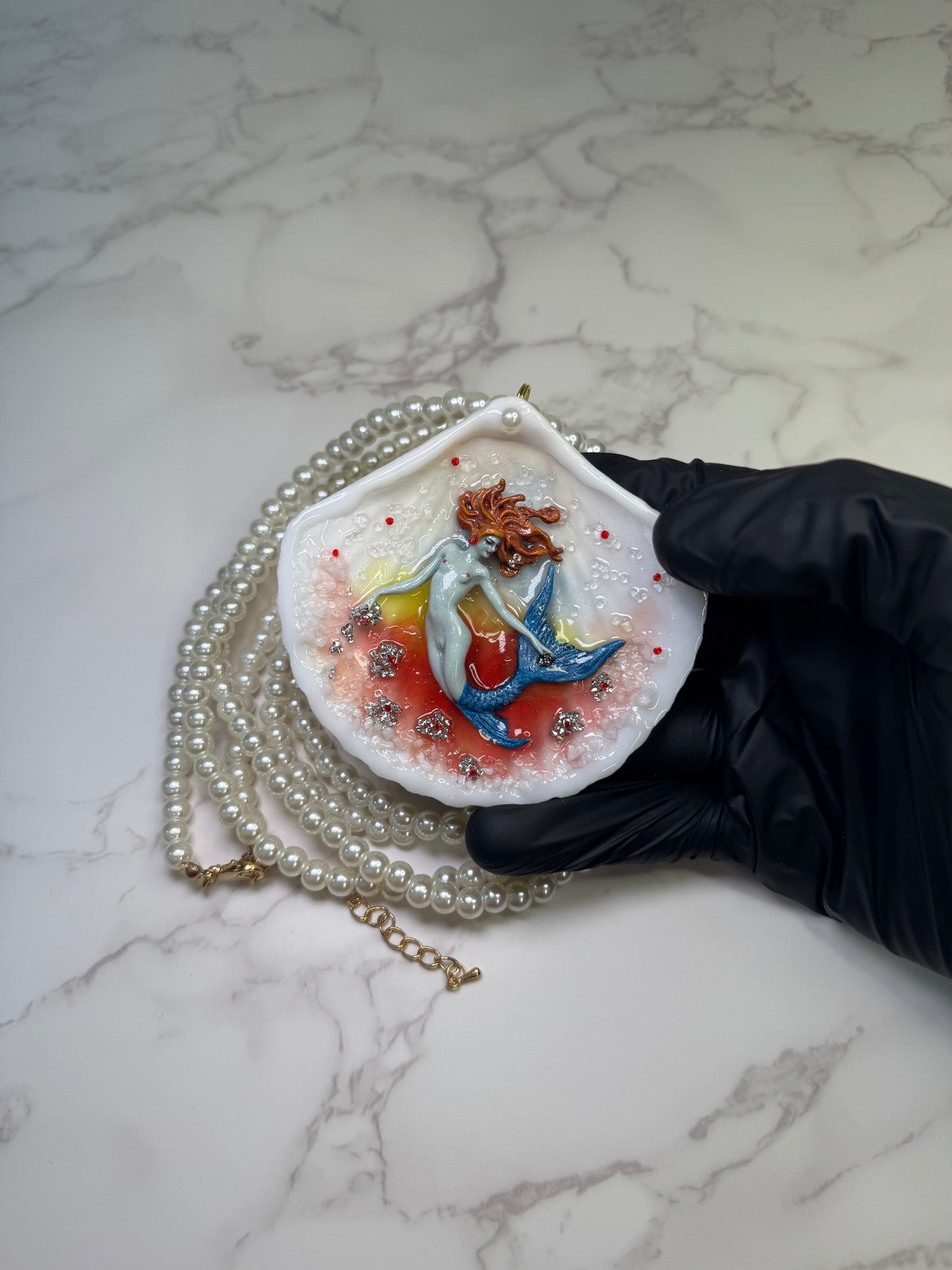 Anemona  Mermaid Sea Shell Necklace  – Mermaid in Shell with UV Resin