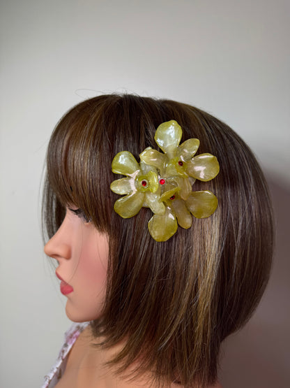 Luz Real Preserved Flower Necklace & Hair Clip | Handmade Botanical Jewelry | Multifunctional Floral Art