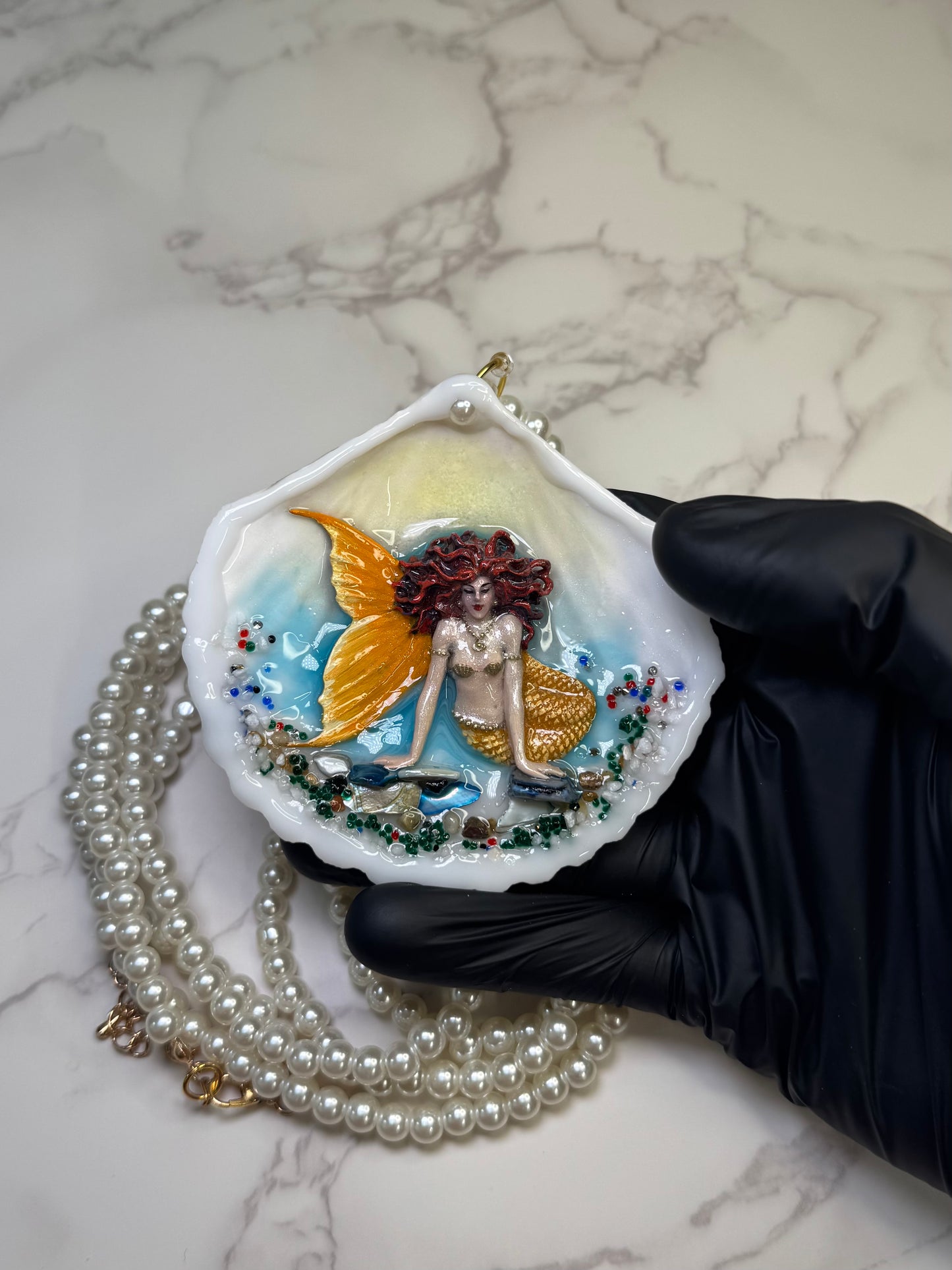 Alisea Mermaid Sea Shell Necklace  – Mermaid in Shell with UV Resin