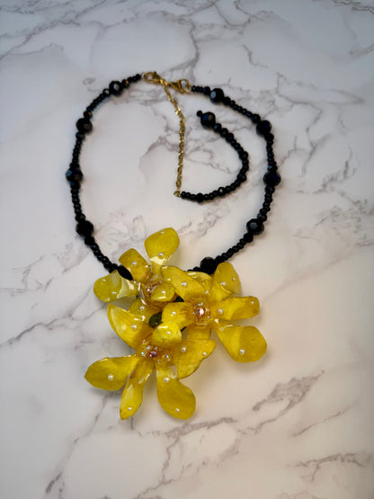 Golden Orchid Noir Necklace