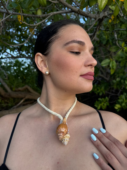Dual Seashell Pearl Rope Necklace