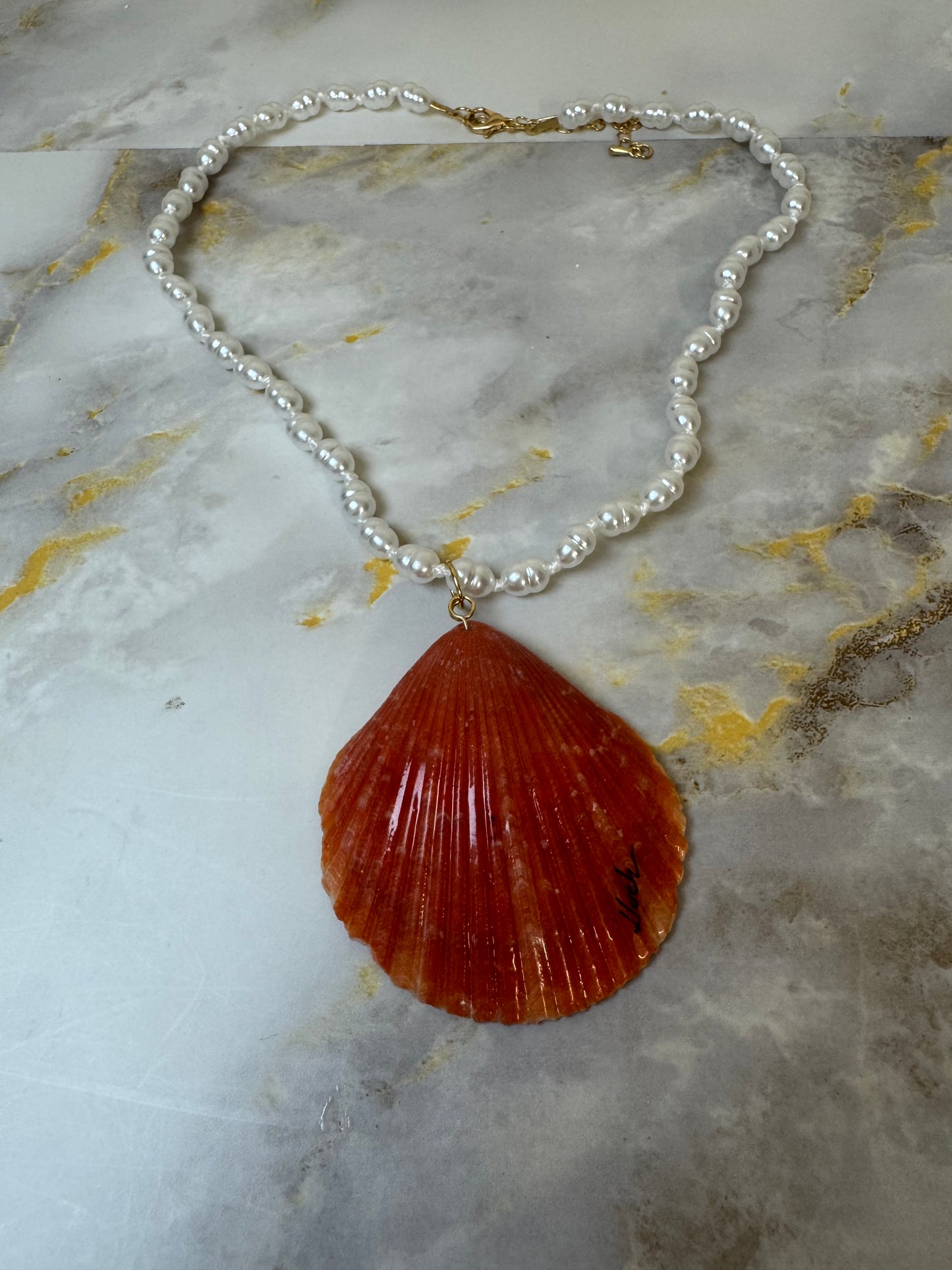 Stunning Mermaid Necklace Resin‑Encased Shell Collection Shell Necklaces, Epoxy Resin Necklace