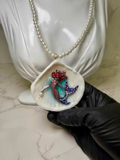 Morena Mermaid Necklace Handmade Brown-Skinned Mermaid Necklace Encapsulated in Real Shell with UV Resin on Pearl Strand