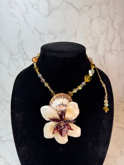 Rosalie Real Starfish & Preserved Flower Necklace| Handmade Ocean & Botanical Jewelry