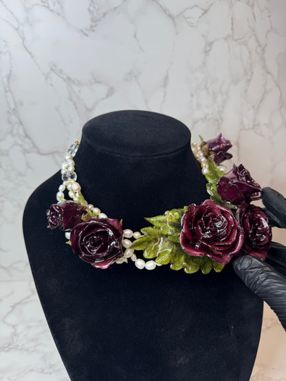 1 Amélie Eternal Rose – Real Red Rose in UV Resin & Freshwater Pearl Necklace | Handmade Floral Jewelry | Made in USA