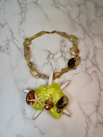 Iris Real Starfish & Preserved Flower Necklace| Handmade Ocean & Botanical Jewelry