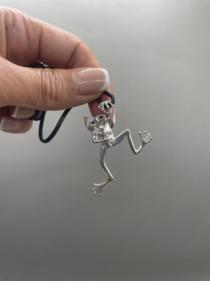 Scuba Frog Necklace, Handcrafted Unique 3D Pendant in 925 Sterling Silver for Frog Lovers