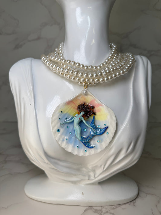 February Shimmering Tail Mermaid Sea Shell Necklace – Mermaid in Shell with UV Resin