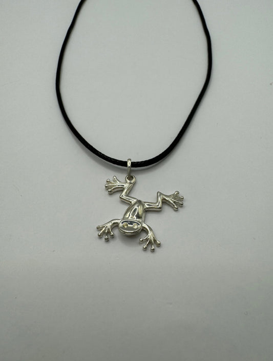 Mini Hanging Tree Frog Necklace, 925 Sterling Silver