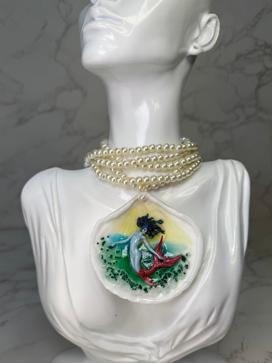 Austra  Mermaid Sea Shell Necklace  – Mermaid in Shell with UV Resin