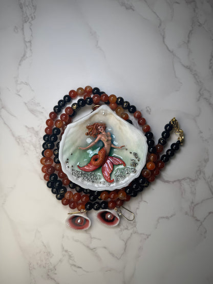 Gema Mermaid Sea Shell Necklace Set– Mermaid in Shell with UV Resin