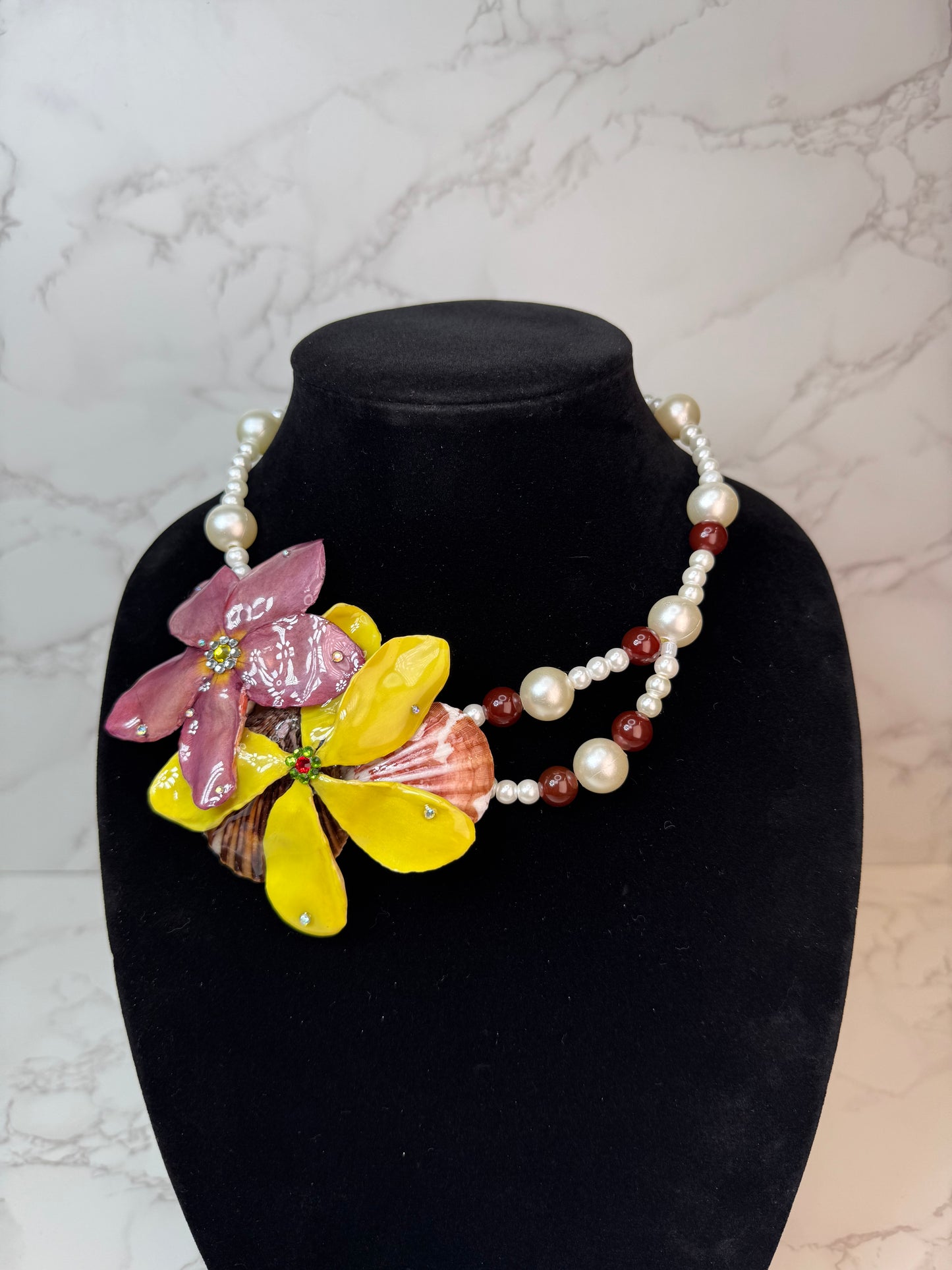 Lina Real Seashell & Preserved Flower Necklace | Handmade Ocean & Botanical Jewelry