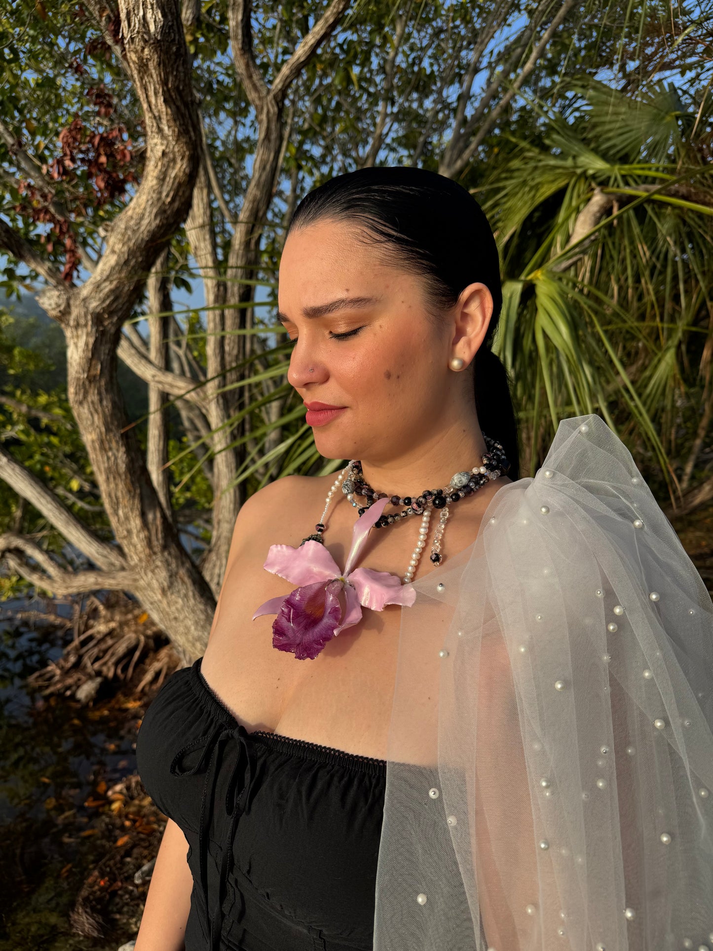 Royal Blush Cattleya Elegance Large Purple Cattleya Orchid Necklace – Iridescent Petals, Freshwater Pearls & Butterfly Accent