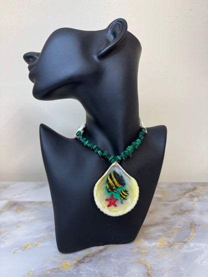 Spadefish With Green Glass Crystals Necklace Resin‑Encased Shell Collection Shell Necklaces, Epoxy Resin Necklace