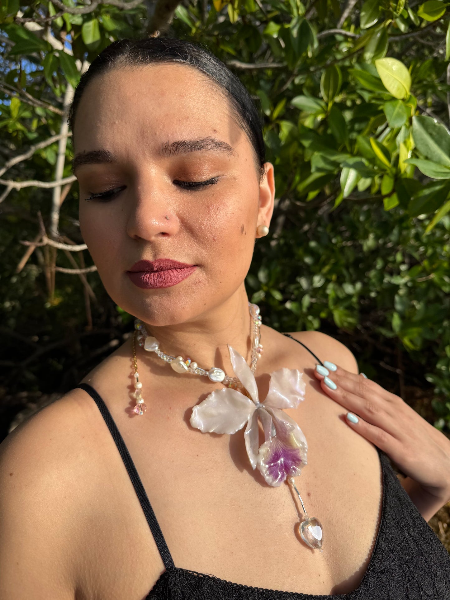 Ivory Cattleya Pearl Necklace