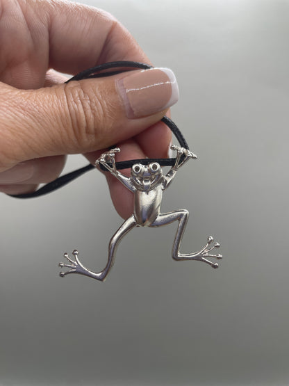 Funny Tree Frog Necklace, 925 Silver, 2D Pendant