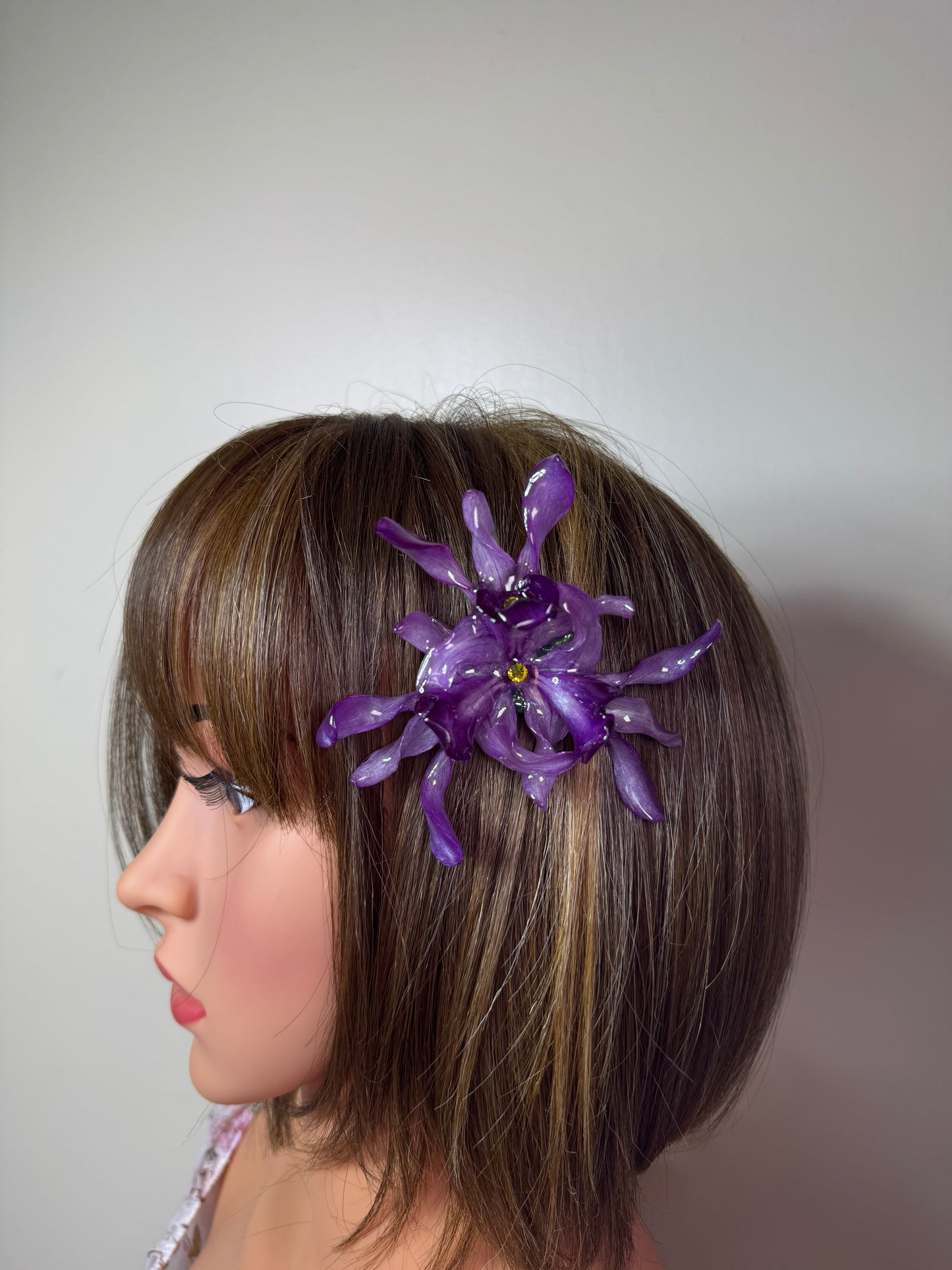 Dunia Real Preserved Flower Necklace & Hair Clip | Handmade Botanical Jewelry | Multifunctional Floral Art