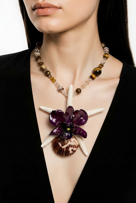 Nina Real Starfish & Preserved Flower Necklace| Handmade Ocean & Botanical Jewelry