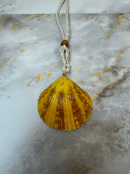 Red StarFish Necklace Resin‑Encased Shell Collection Shell Necklaces, Epoxy Resin Necklace