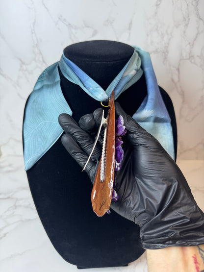 Natural green Leaf Preserved in resin with flowers with Beautiful Scarf & leather necklace