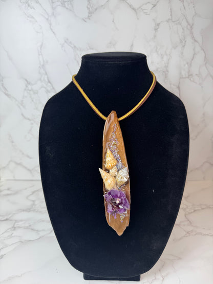 3 Natural green Leaf Preserved in resin with flowers with Beautiful Scarf & leather necklace