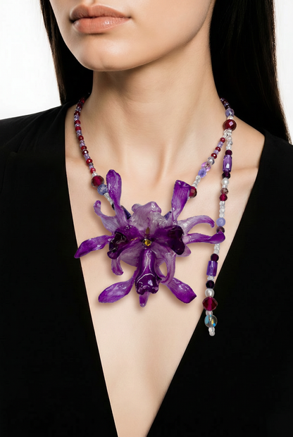 Abrazo Real Preserved Flower Necklace & Hair Clip | Handmade Botanical Jewelry | Multifunctional Floral Art