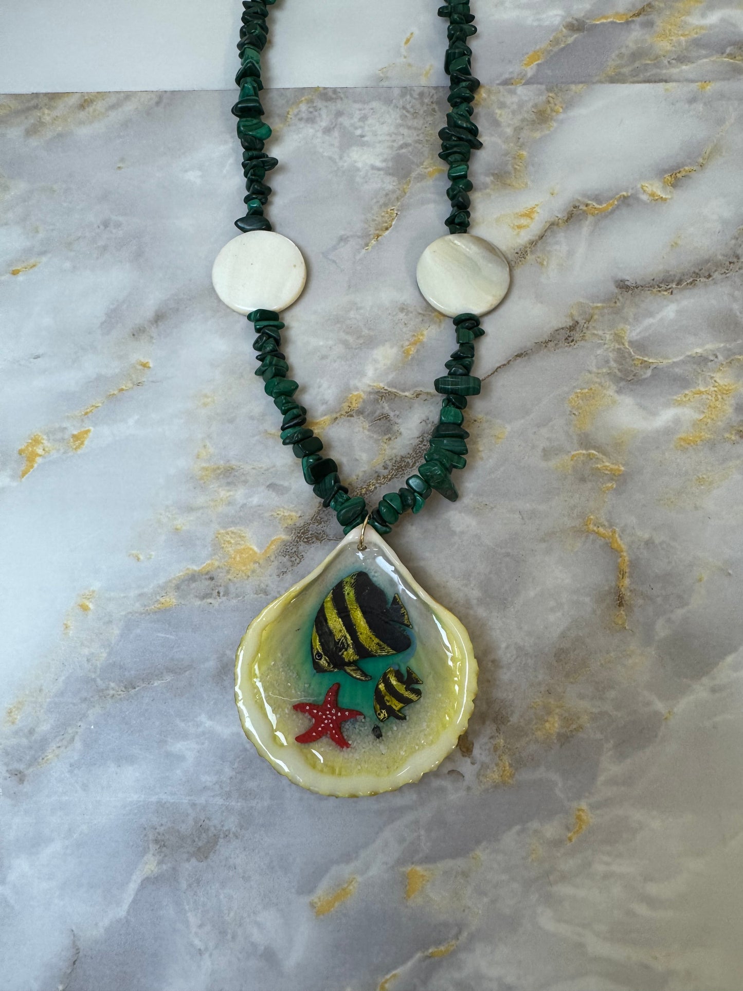 Spadefish With Green Glass Crystals Necklace Resin‑Encased Shell Collection Shell Necklaces, Epoxy Resin Necklace