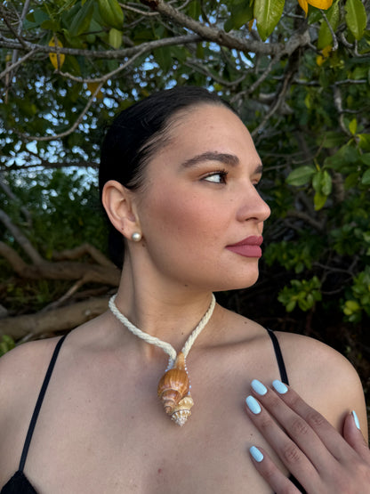 Dual Seashell Pearl Rope Necklace