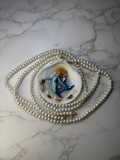 March Diamond Mermaid Sea Shell Necklace – Mermaid in Shell with UV Resin